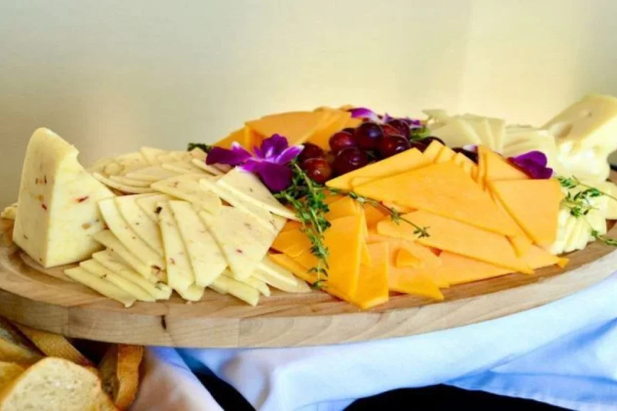 Dünyanın ən faydalı pendir növü - AÇIQLANDI