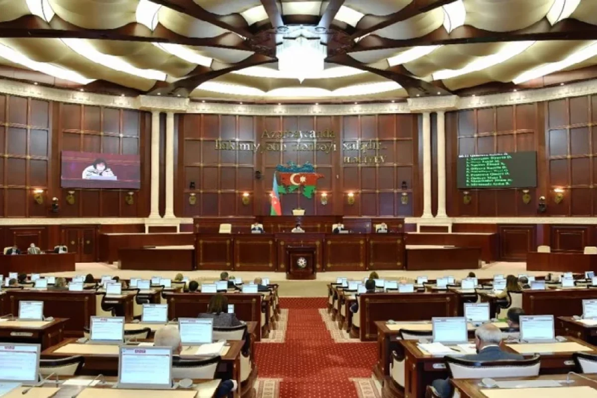 Parlament Mərkəzi Bankın İdarə Heyətinin yeni üzvlərini təsdiqlədi