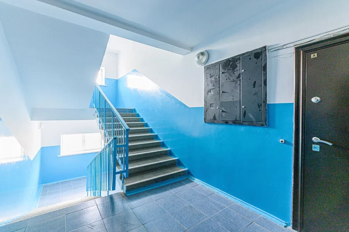 Yüksək musiqi səbəbindən qonşusunu vəhşicəsinə - DÖYDÜ