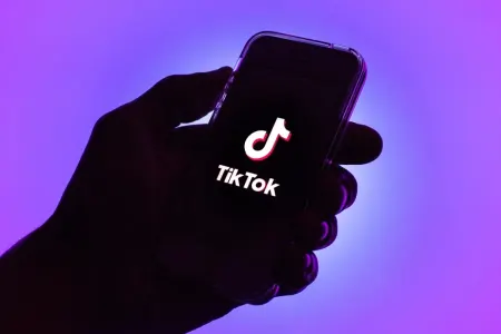 Bakıda qadın “TikTok”da tanış olduğu kişini ondan ayrıldığı üçün - BIÇAQLADI