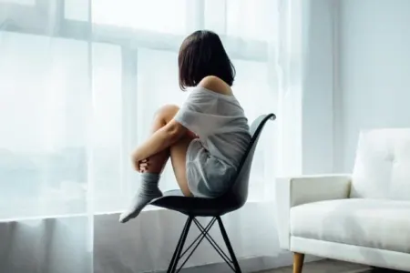 "Boşanmış insanlar üçün depressiya riski daha yüksəkdir"