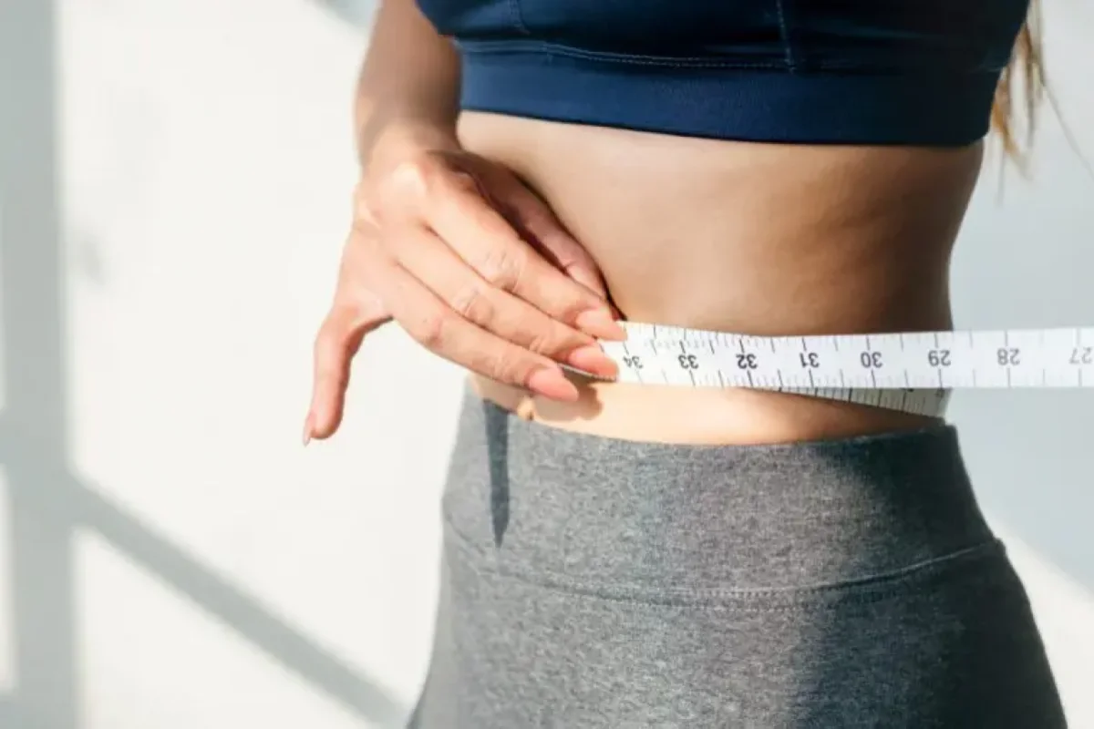 Göbək yağını azaltmaq üçün kəsməli olduğunuz - 5 qida