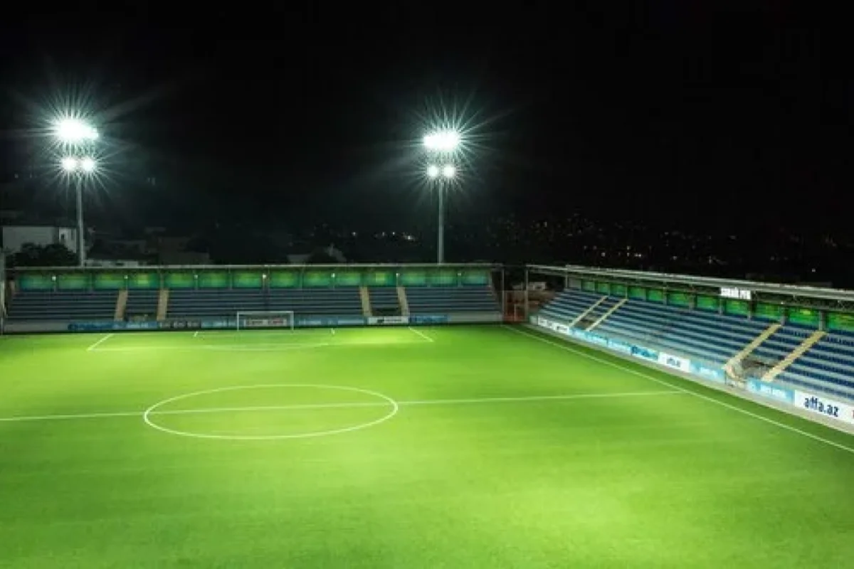 "Səbail"ə əcnəbi gələ bilər