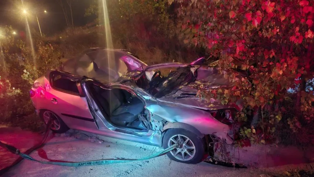 Avtomobil 40 metr hündürlükdən aşdı - ölən var