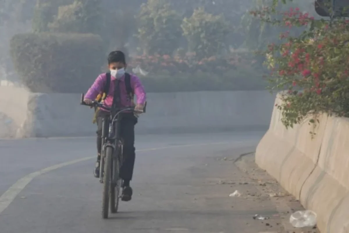 Bu ölkədə nəfəs almaq olmur: - İctimai yerlərə giriş qadağan olundu