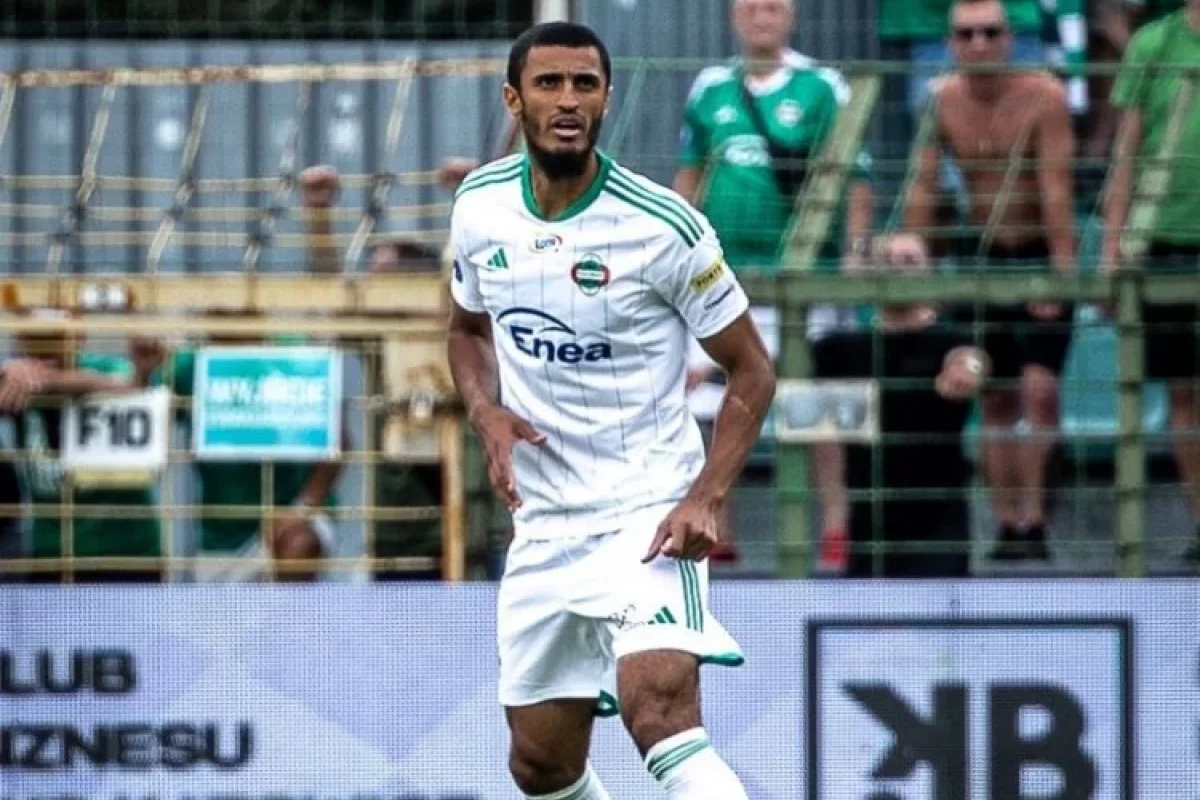 Həmyerlimiz Polşada növbəti matçını keçirdi, komandası qazandı - VİDEO