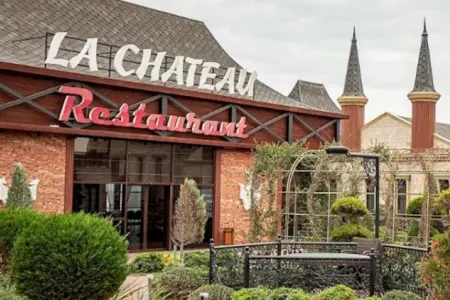 Sabiq icra başçısı restoranını 8 milyona satdı - FOTO
