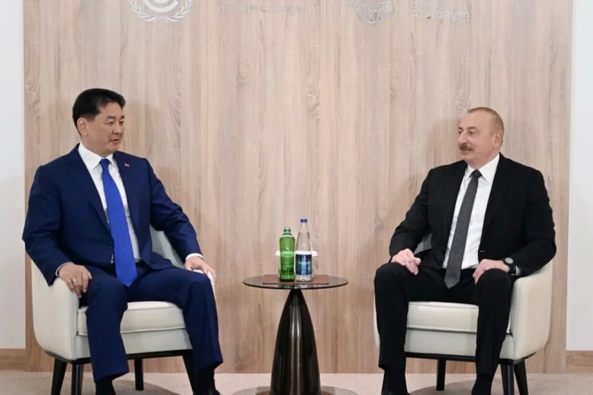 İlham Əliyev Monqolustan Prezidenti ilə görüşüb