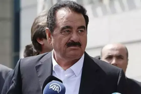 “Sümüklərini vermirəm deyə hürməyə başlayıblar”