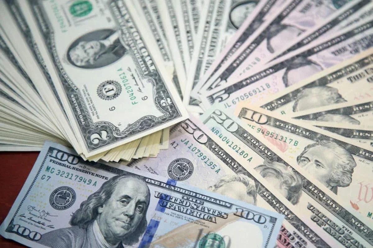 Dollarla ödəniş etmək mümkün olmayacaq: - Nə baş verir?