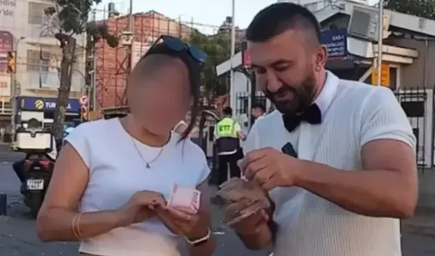 Məşhur sosial media fenomeni saxlanıldı – - Küçədə onu izləyənlərə pul paylayırdı