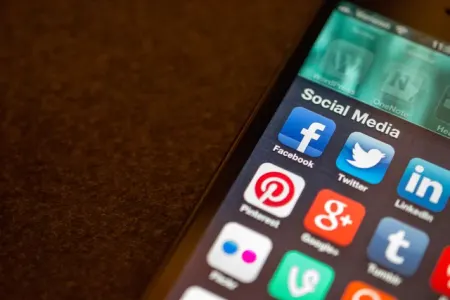 Sosial mediada yeni trend: - Kişiləri zəhərləyin!