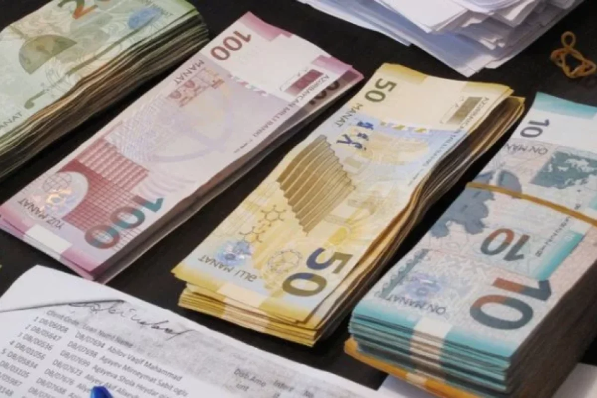 Banka əmanət qoyanların - DİQQƏTİNƏ