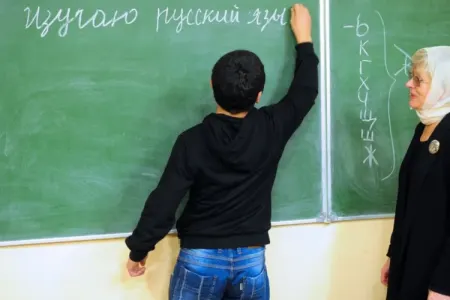 Uşaqların məktəbdə oxuması üçün tələblər sərtləşdirilir
