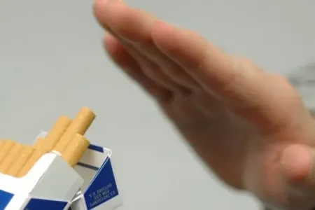 Bu yaşda siqareti tərgitmək 7 ay ömrü uzadır