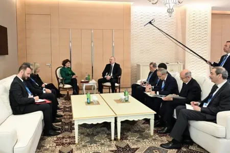 Azərbaycan və Şimali Makedoniya prezidentləri bir-birilərini qarşılıqlı səfərə dəvət ediblər