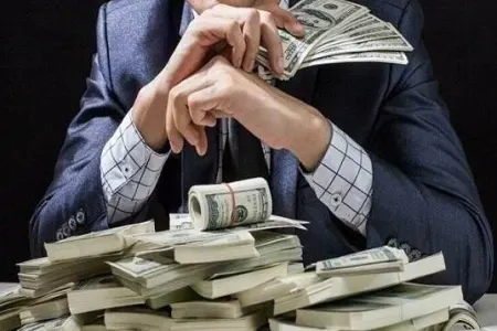 Əmanətləri dollardan başqa nədə saxlamaq sərfəlidir?