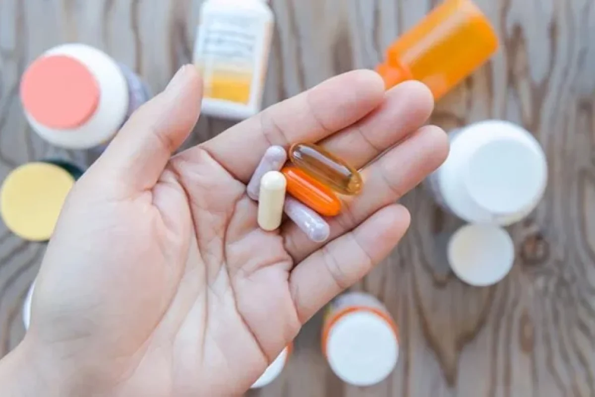 Vitamin qəbul edənlərə pis xəbər: - Bu şəxslərdə TƏHLÜKƏLİDİR