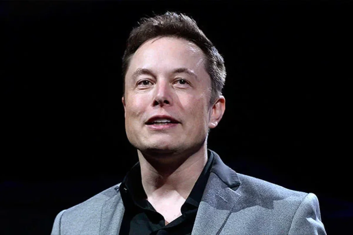 Birinci xanım Maskı təhqir etdi: Rədd ol!