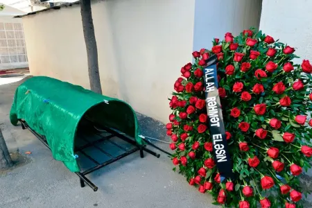 Mananaya ağır itki üz verdi - FOTO