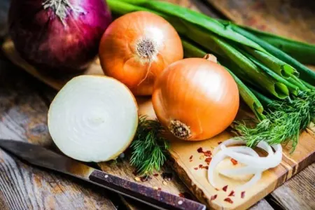 Soğanı necə çürüməmiş saxlamaq olar?
