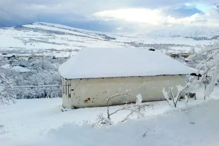 Bu ərazimizə güclü qar yağdı - FOTO