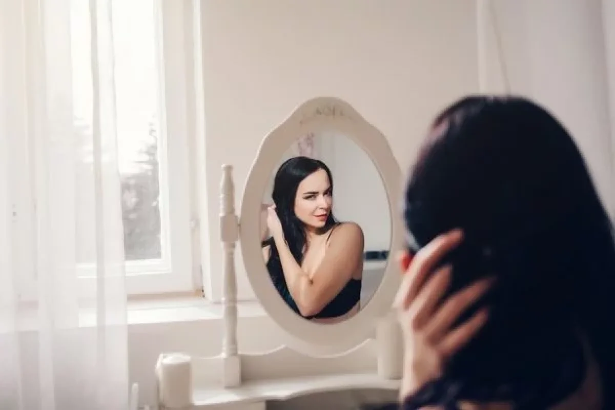 "Güzgüyə tez-tez baxmaq vərdiş halını ala bilər"