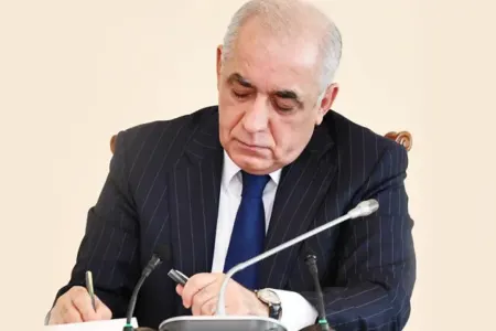 Baş nazirdən qərar