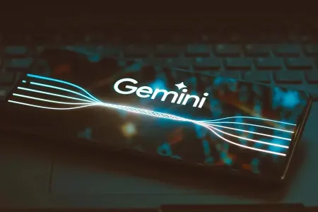 Süni intellekt insanı şoka saldı: - "Ölməlisən"
