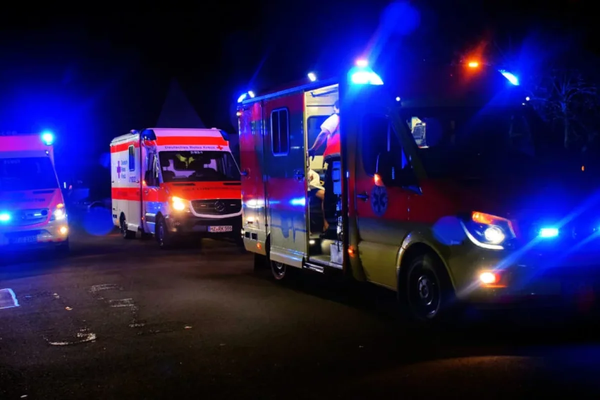 Kişi qadına xəsarət yetirdi