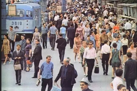 Qırmızı paltarlı qadınların qatili: - 3 ildə 60-dan çox şəxsi öldürüb