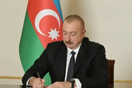 Prezident bu nazirə ali xüsusi rütbə verdi