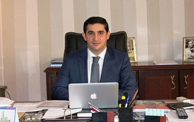 Prezident bu nazirə ali xüsusi rütbə verdi