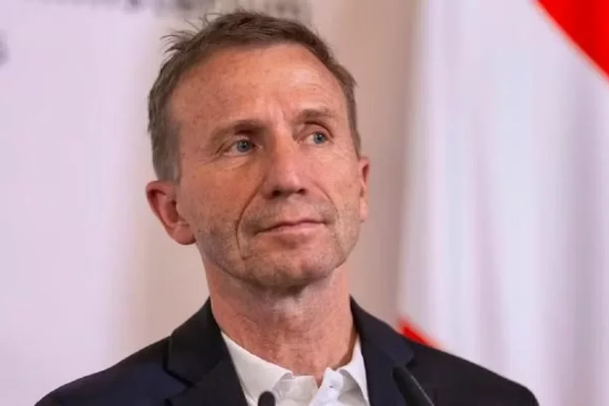 Federasiya prezidentindən istefa