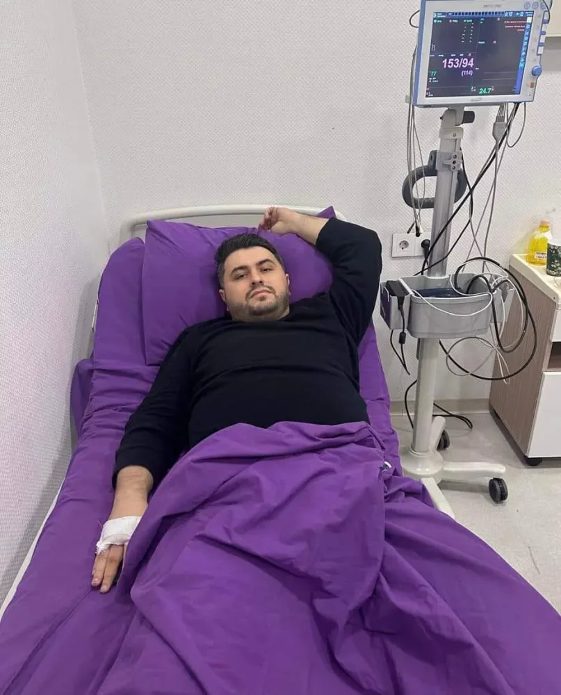 Məşhur aparıcını maşın vurdu - FOTO