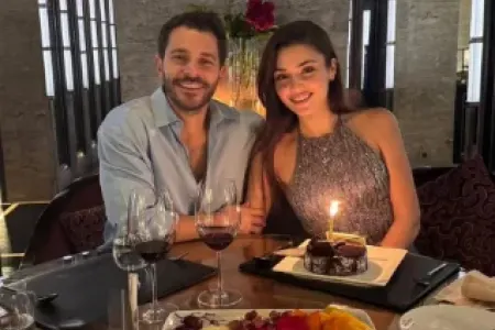 Hande Erçel ad gününü sevgilisi ilə belə qeyd etdi - FOTO