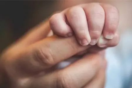 "İnstagram"da tanış olduğu kişi üçün 5 yaşlı qızını öldürdü