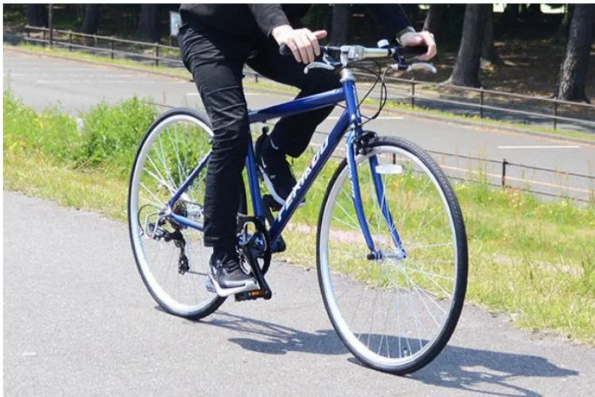 "Hyundai" velosipedi vurdu