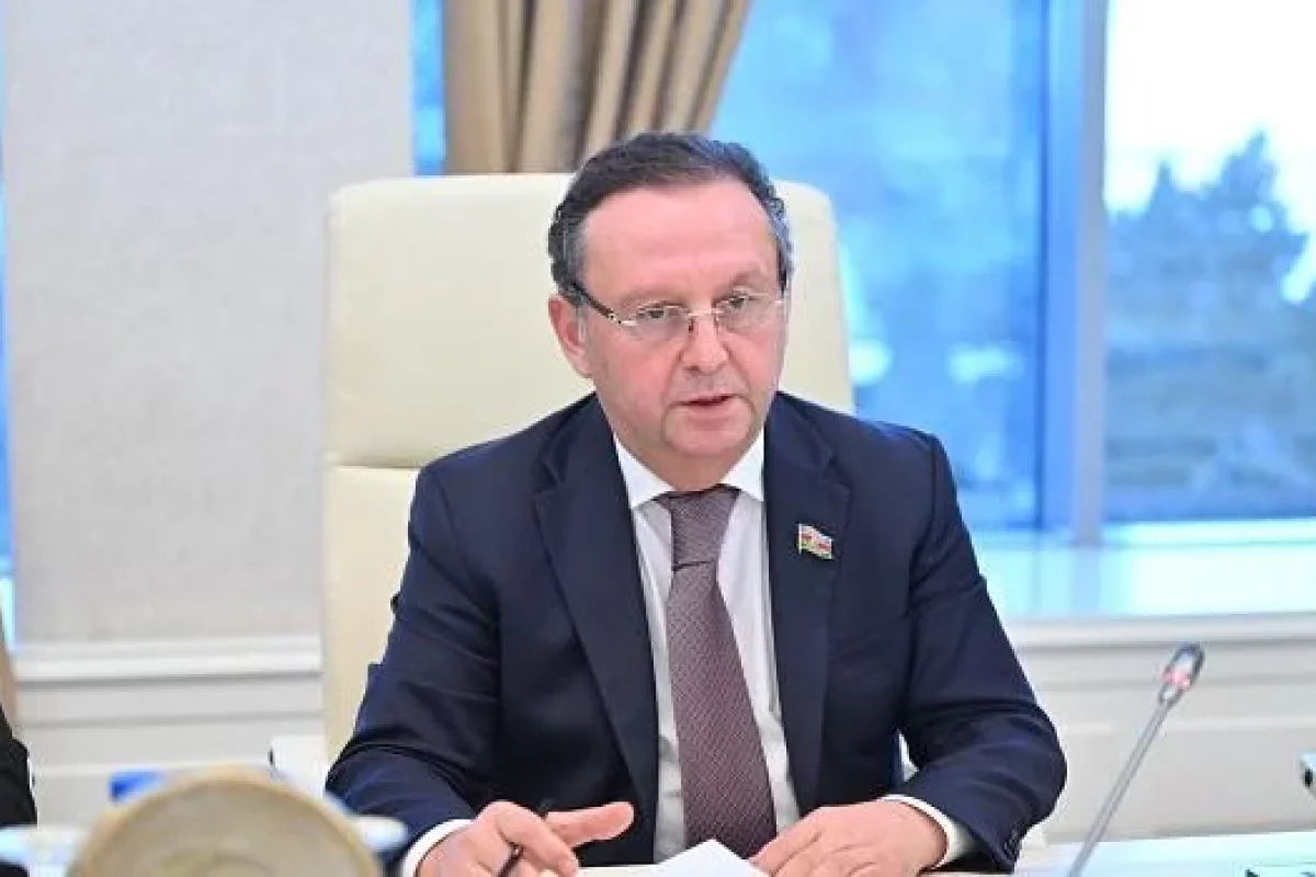 Azərbaycanda Deputat əmisi qızını işdən çıxarıb, yerinə Xanımını - TƏYİN ETDİ