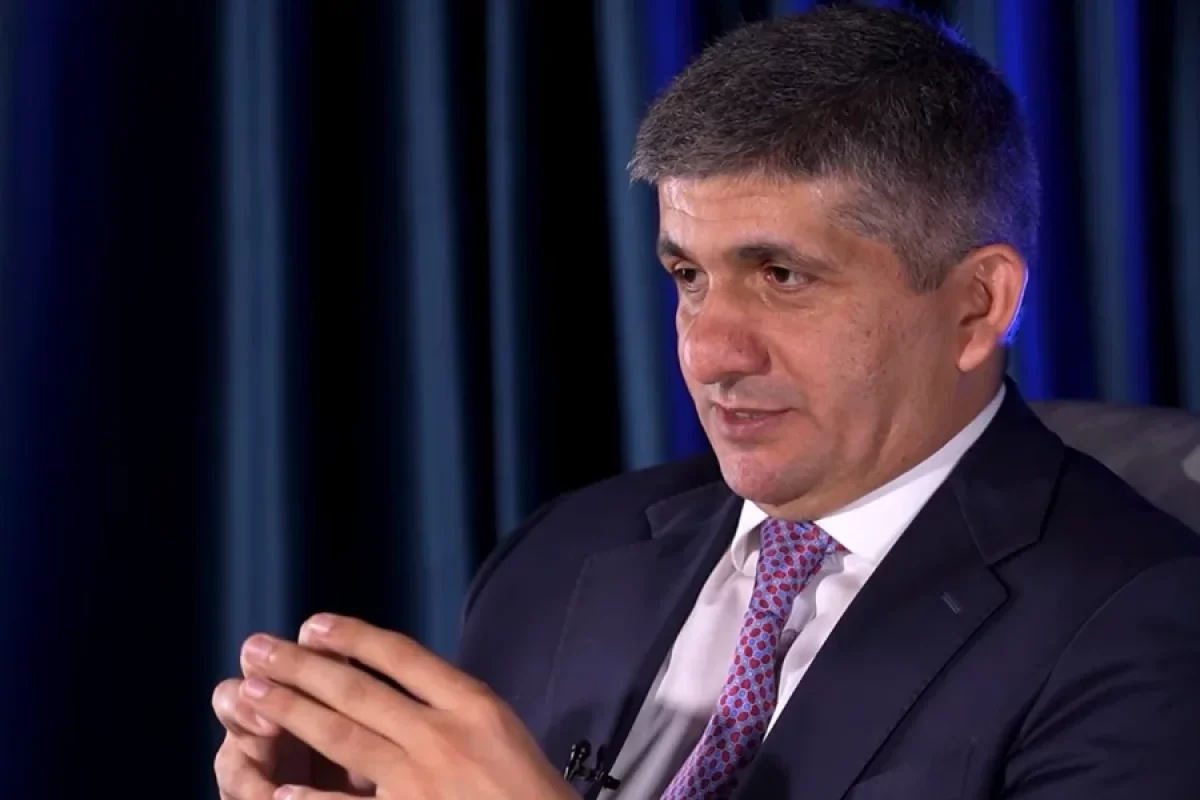 Zabitin ürəyinə bir güllə dəysə də, yerdə iki giliz var idi - VİDEO