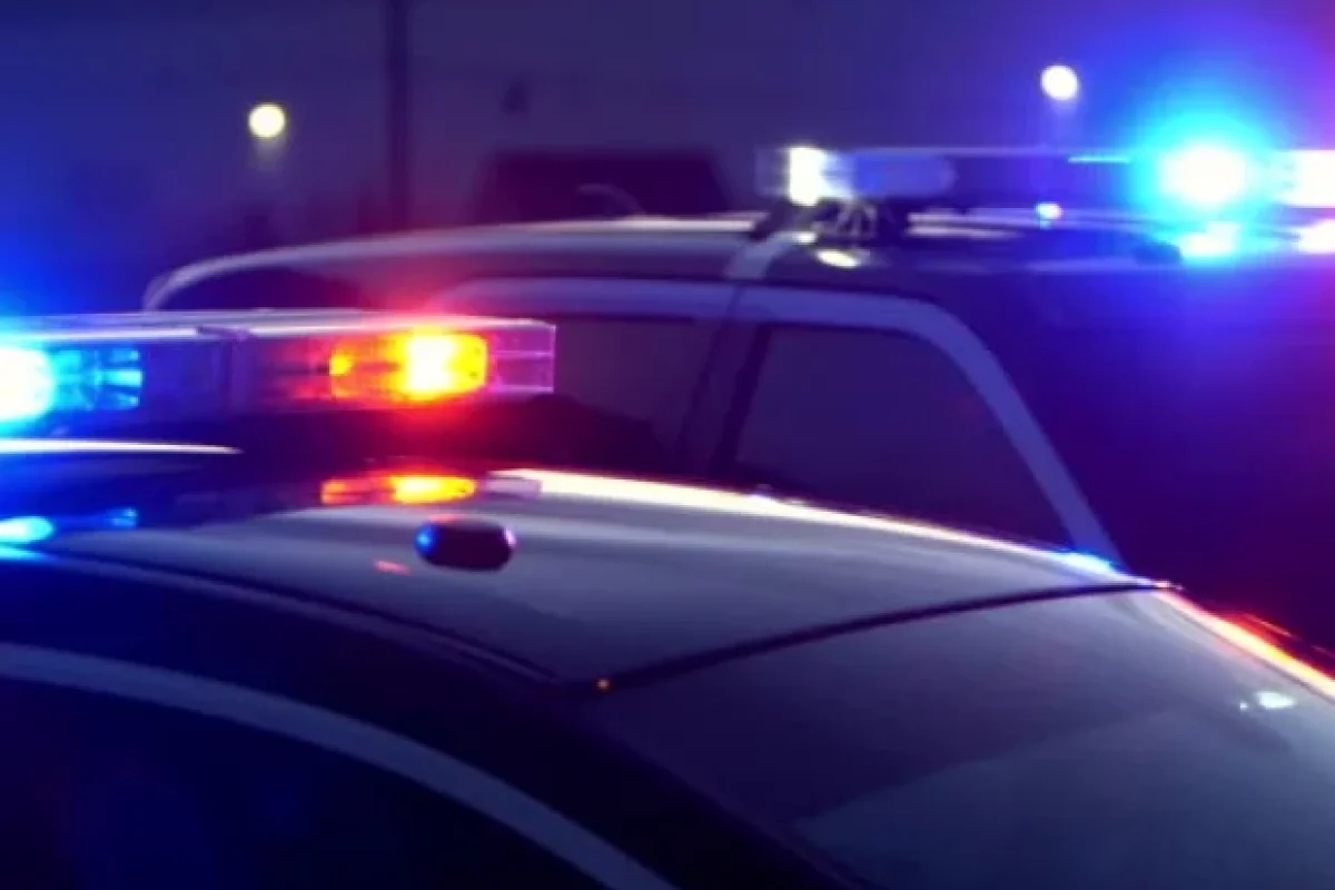 FOTOYA DİQQƏT: Polis bu qızı AXTARIR