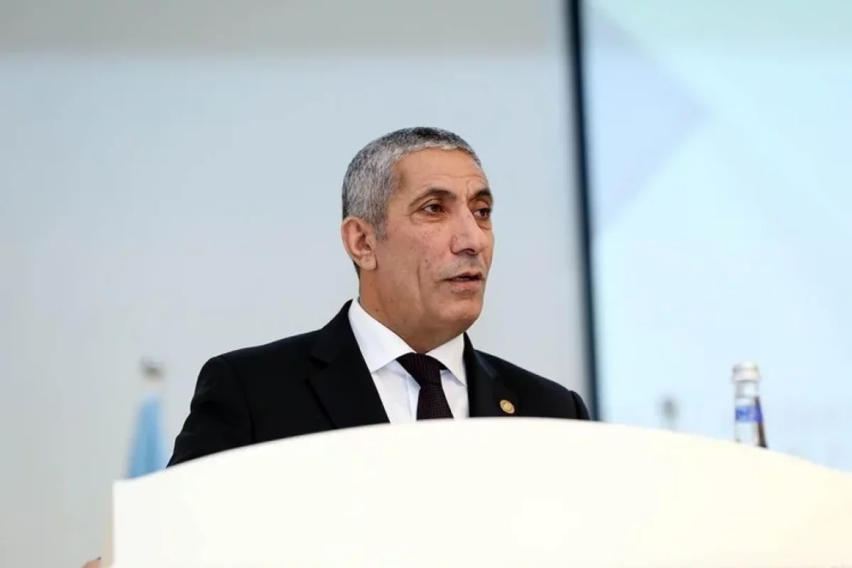 Siyavuş Novruzovdan SƏRT TƏNQİD: - NAZİR CAVAB VERDİ