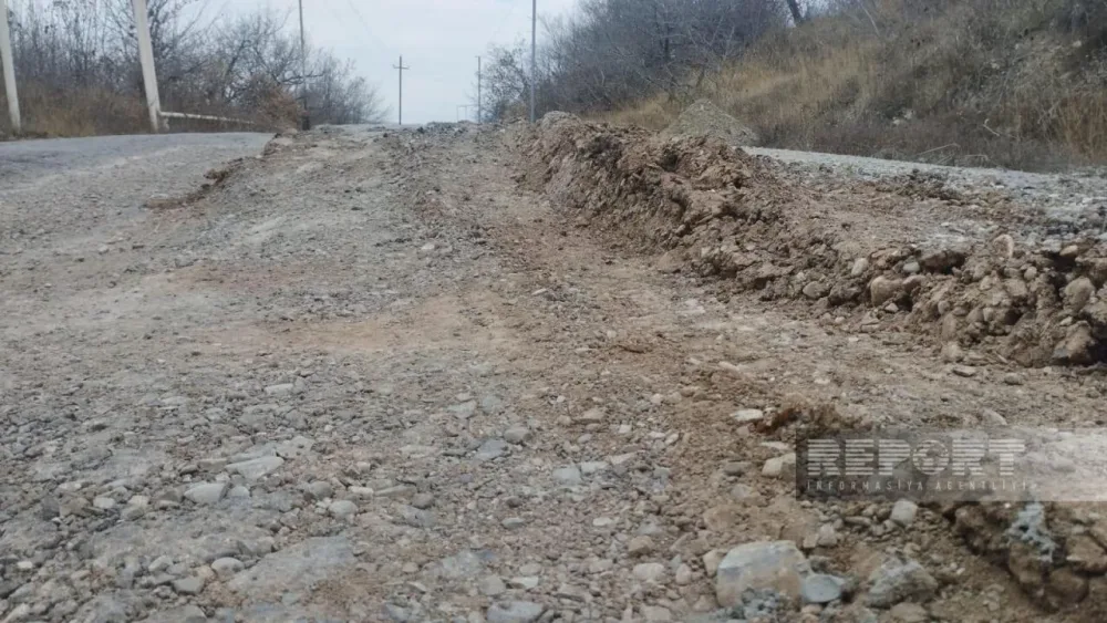 Azərbaycanda yol ÇÖKDÜ - FOTO