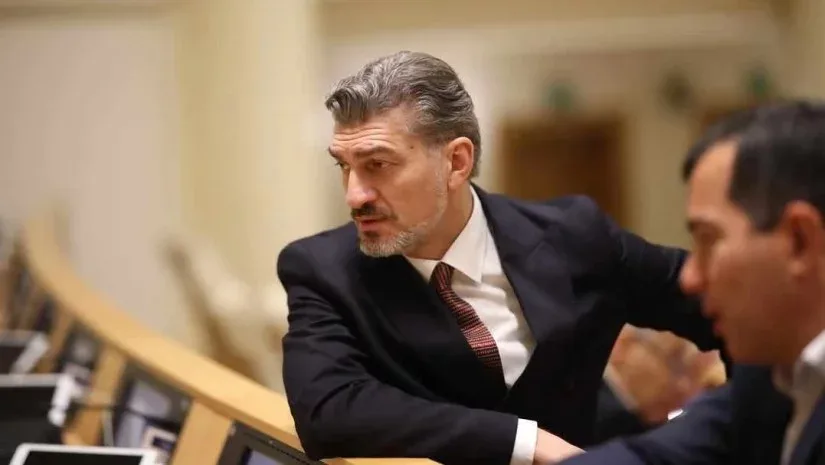 Gürcüstanda prezidentliyə sabiq futbolçunun namizədliyi verildi – Foto