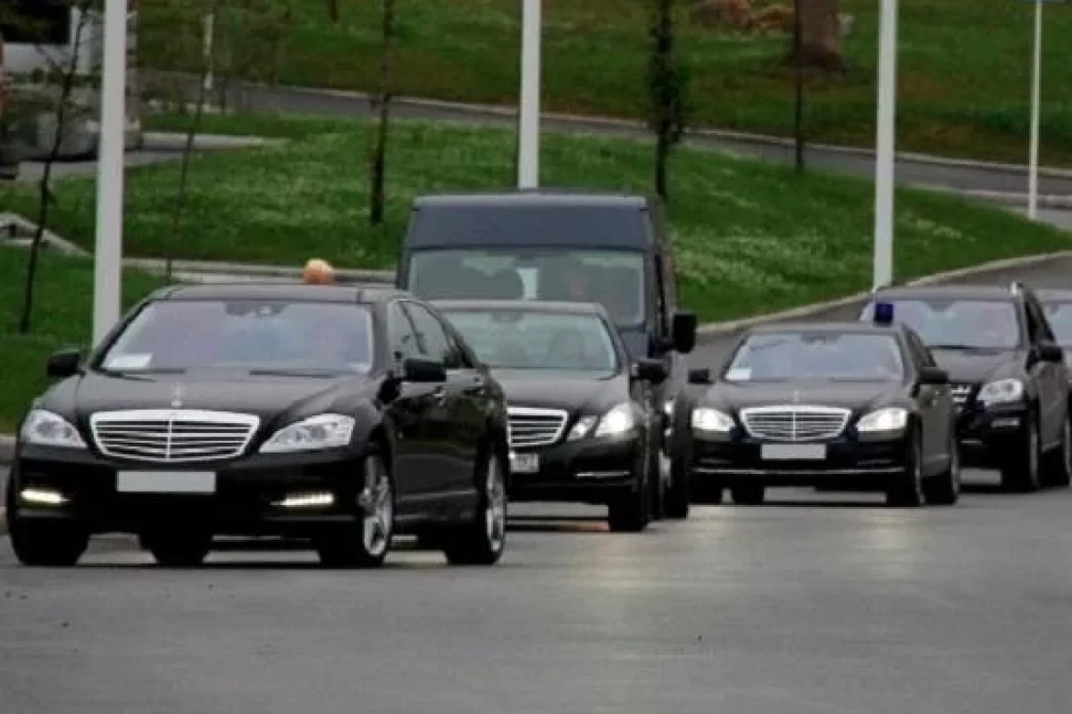 Milli Məclisə yeni maşınlar alındı