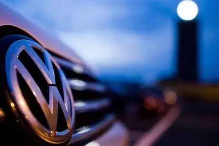 "Volkswagen" öz zavodunu satdı