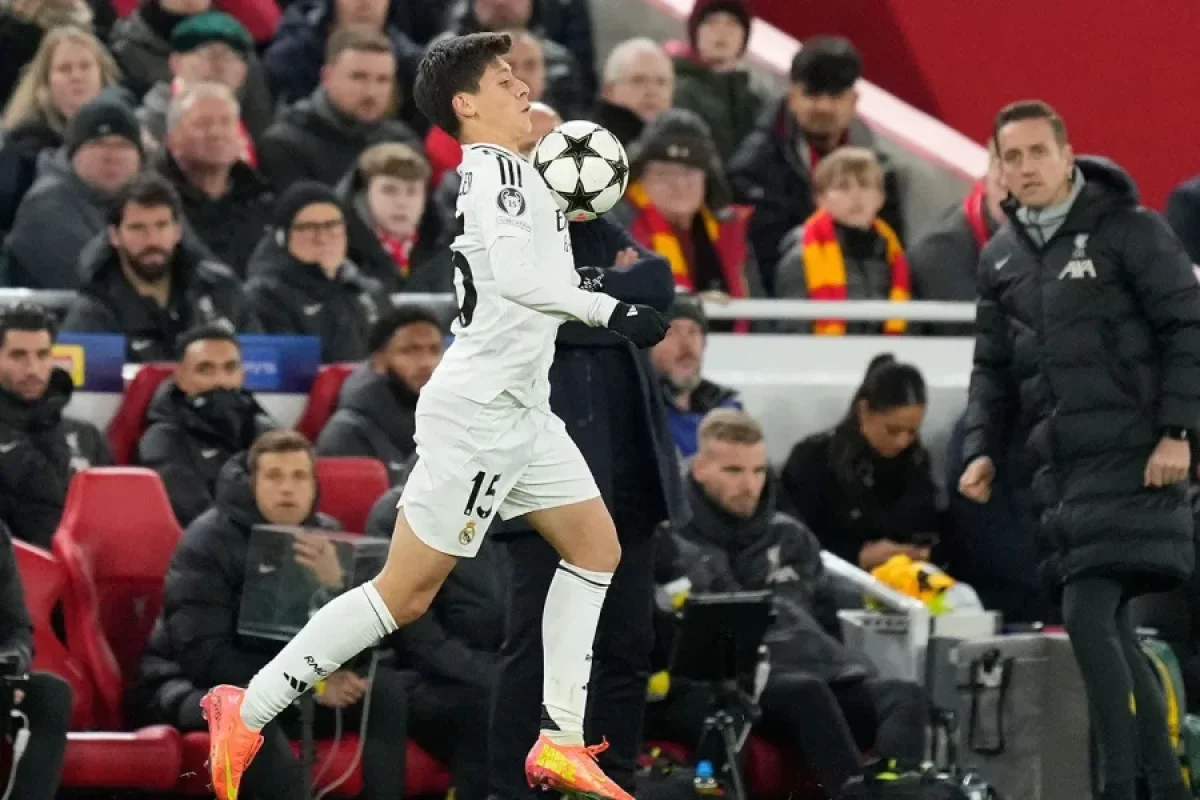 Ançelottinin Arda Gülərə qarşı etdiyi hərəkət tənid olundu