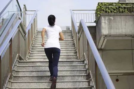 Pilləkən qalxmağın inanılmaz faydası ortaya çıxıb - Yeni ARAŞDIRMA