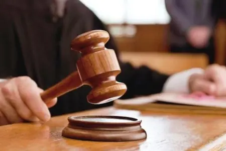 Casusluq etməkdə təqsirləndirilən əcnəbiyə hökm oxunub