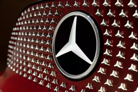 “Mercedes-Benz” ciddi qənaət rejiminə hazırlaşır